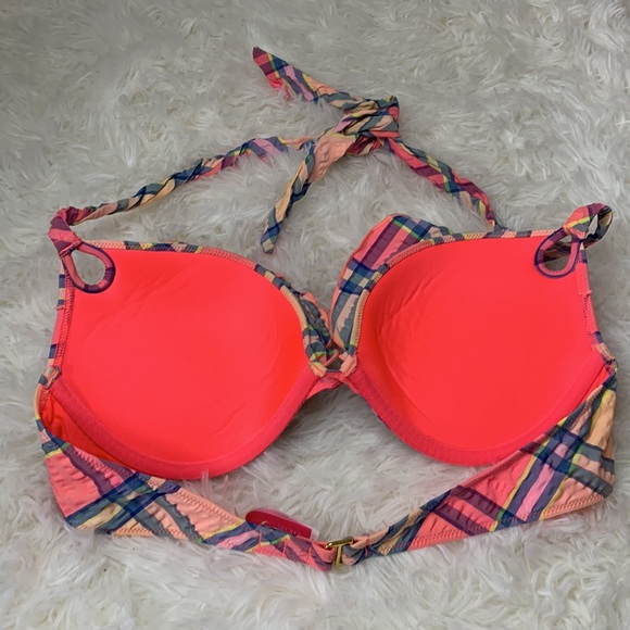 ❌SOLD❌Victoria’s Secret Swim Pushup Bikini Top - Picture 4 of 7